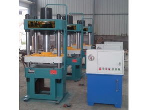 滕州龍泉弘業(yè)電子機(jī)械廠 專業(yè)生產(chǎn)四柱三梁液壓機(jī)、打包機(jī)與成型機(jī)的廠家直銷服務(wù)